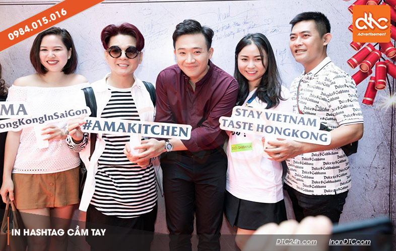 hashtag cầm tay chụp hình HCM hashtag cầm tay chụp hình HCM